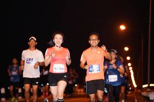 BIB: 4182, 165, 400, 46469
                            <button type="button" onclick="openModal(10611629)" class="btn btn-primary btn-sm float-right btn-popup" data-toggle="modal" data-target=".modal-high-quality">
                        <i class="fas fa-shopping-cart"></i> Add to Cart
                    </button>
                                            <button type="button" onclick="isThisMe(10611629, true)" class="btn btn-success btn-sm float-right btn-popup btn-isme hidden" data-toggle="tooltip" data-placement="bottom" title="นี่คือรูปของคุณใช่ไหม คลิกที่นี่เพื่อเอาเข้าอัลบั้ม">
                        <i class="fas fa-plus"></i> Add to album
                    </button>
                    <button type="button" onclick="isThisMe(10611629, false)" class="btn btn-warning btn-sm float-right btn-popup btn-isnotme hidden">
                        <i class="fas fa-ban"></i> Remove from album
                    </button>