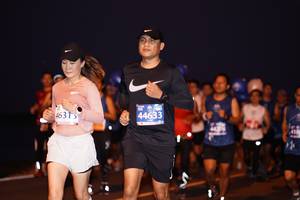 BIB: 46315, 44633
                            <button type="button" onclick="openModal(10613345)" class="btn btn-primary btn-sm float-right btn-popup" data-toggle="modal" data-target=".modal-high-quality">
                        <i class="fas fa-shopping-cart"></i> Add to Cart
                    </button>
                                            <button type="button" onclick="isThisMe(10613345, true)" class="btn btn-success btn-sm float-right btn-popup btn-isme hidden" data-toggle="tooltip" data-placement="bottom" title="นี่คือรูปของคุณใช่ไหม คลิกที่นี่เพื่อเอาเข้าอัลบั้ม">
                        <i class="fas fa-plus"></i> Add to album
                    </button>
                    <button type="button" onclick="isThisMe(10613345, false)" class="btn btn-warning btn-sm float-right btn-popup btn-isnotme hidden">
                        <i class="fas fa-ban"></i> Remove from album
                    </button>