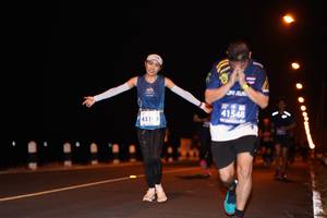 BIB: 41548, 431
                            <button type="button" onclick="openModal(10610229)" class="btn btn-primary btn-sm float-right btn-popup" data-toggle="modal" data-target=".modal-high-quality">
                        <i class="fas fa-shopping-cart"></i> Add to Cart
                    </button>
                                            <button type="button" onclick="isThisMe(10610229, true)" class="btn btn-success btn-sm float-right btn-popup btn-isme hidden" data-toggle="tooltip" data-placement="bottom" title="นี่คือรูปของคุณใช่ไหม คลิกที่นี่เพื่อเอาเข้าอัลบั้ม">
                        <i class="fas fa-plus"></i> Add to album
                    </button>
                    <button type="button" onclick="isThisMe(10610229, false)" class="btn btn-warning btn-sm float-right btn-popup btn-isnotme hidden">
                        <i class="fas fa-ban"></i> Remove from album
                    </button>