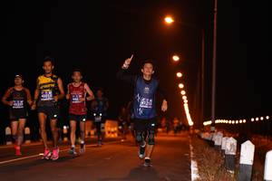 BIB: 40010, 444, 41235, 45339, 
                            <button type="button" onclick="openModal(10604611)" class="btn btn-primary btn-sm float-right btn-popup" data-toggle="modal" data-target=".modal-high-quality">
                        <i class="fas fa-shopping-cart"></i> Add to Cart
                    </button>
                                            <button type="button" onclick="isThisMe(10604611, true)" class="btn btn-success btn-sm float-right btn-popup btn-isme hidden" data-toggle="tooltip" data-placement="bottom" title="นี่คือรูปของคุณใช่ไหม คลิกที่นี่เพื่อเอาเข้าอัลบั้ม">
                        <i class="fas fa-plus"></i> Add to album
                    </button>
                    <button type="button" onclick="isThisMe(10604611, false)" class="btn btn-warning btn-sm float-right btn-popup btn-isnotme hidden">
                        <i class="fas fa-ban"></i> Remove from album
                    </button>