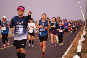 BIB: 41472, 387, 422, 029
                            <button type="button" onclick="openModal(10619534)" class="btn btn-primary btn-sm float-right btn-popup" data-toggle="modal" data-target=".modal-high-quality">
                        <i class="fas fa-shopping-cart"></i> Add to Cart
                    </button>
                                            <button type="button" onclick="isThisMe(10619534, true)" class="btn btn-success btn-sm float-right btn-popup btn-isme hidden" data-toggle="tooltip" data-placement="bottom" title="นี่คือรูปของคุณใช่ไหม คลิกที่นี่เพื่อเอาเข้าอัลบั้ม">
                        <i class="fas fa-plus"></i> Add to album
                    </button>
                    <button type="button" onclick="isThisMe(10619534, false)" class="btn btn-warning btn-sm float-right btn-popup btn-isnotme hidden">
                        <i class="fas fa-ban"></i> Remove from album
                    </button>
