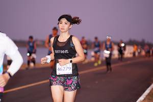 BIB: 46279
                            <button type="button" onclick="openModal(10617560)" class="btn btn-primary btn-sm float-right btn-popup" data-toggle="modal" data-target=".modal-high-quality">
                        <i class="fas fa-shopping-cart"></i> Add to Cart
                    </button>
                                            <button type="button" onclick="isThisMe(10617560, true)" class="btn btn-success btn-sm float-right btn-popup btn-isme hidden" data-toggle="tooltip" data-placement="bottom" title="นี่คือรูปของคุณใช่ไหม คลิกที่นี่เพื่อเอาเข้าอัลบั้ม">
                        <i class="fas fa-plus"></i> Add to album
                    </button>
                    <button type="button" onclick="isThisMe(10617560, false)" class="btn btn-warning btn-sm float-right btn-popup btn-isnotme hidden">
                        <i class="fas fa-ban"></i> Remove from album
                    </button>