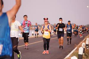 BIB: 41950, 5686, 3520, 46046
                            <button type="button" onclick="openModal(10620058)" class="btn btn-primary btn-sm float-right btn-popup" data-toggle="modal" data-target=".modal-high-quality">
                        <i class="fas fa-shopping-cart"></i> Add to Cart
                    </button>
                                            <button type="button" onclick="isThisMe(10620058, true)" class="btn btn-success btn-sm float-right btn-popup btn-isme hidden" data-toggle="tooltip" data-placement="bottom" title="นี่คือรูปของคุณใช่ไหม คลิกที่นี่เพื่อเอาเข้าอัลบั้ม">
                        <i class="fas fa-plus"></i> Add to album
                    </button>
                    <button type="button" onclick="isThisMe(10620058, false)" class="btn btn-warning btn-sm float-right btn-popup btn-isnotme hidden">
                        <i class="fas fa-ban"></i> Remove from album
                    </button>
