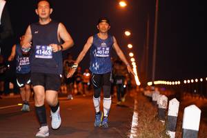 BIB: 41465, 40149, 41679
                            <button type="button" onclick="openModal(10612516)" class="btn btn-primary btn-sm float-right btn-popup" data-toggle="modal" data-target=".modal-high-quality">
                        <i class="fas fa-shopping-cart"></i> Add to Cart
                    </button>
                                            <button type="button" onclick="isThisMe(10612516, true)" class="btn btn-success btn-sm float-right btn-popup btn-isme hidden" data-toggle="tooltip" data-placement="bottom" title="นี่คือรูปของคุณใช่ไหม คลิกที่นี่เพื่อเอาเข้าอัลบั้ม">
                        <i class="fas fa-plus"></i> Add to album
                    </button>
                    <button type="button" onclick="isThisMe(10612516, false)" class="btn btn-warning btn-sm float-right btn-popup btn-isnotme hidden">
                        <i class="fas fa-ban"></i> Remove from album
                    </button>