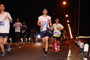 BIB: 1090, 40461
                            <button type="button" onclick="openModal(10607677)" class="btn btn-primary btn-sm float-right btn-popup" data-toggle="modal" data-target=".modal-high-quality">
                        <i class="fas fa-shopping-cart"></i> Add to Cart
                    </button>
                                            <button type="button" onclick="isThisMe(10607677, true)" class="btn btn-success btn-sm float-right btn-popup btn-isme hidden" data-toggle="tooltip" data-placement="bottom" title="นี่คือรูปของคุณใช่ไหม คลิกที่นี่เพื่อเอาเข้าอัลบั้ม">
                        <i class="fas fa-plus"></i> Add to album
                    </button>
                    <button type="button" onclick="isThisMe(10607677, false)" class="btn btn-warning btn-sm float-right btn-popup btn-isnotme hidden">
                        <i class="fas fa-ban"></i> Remove from album
                    </button>