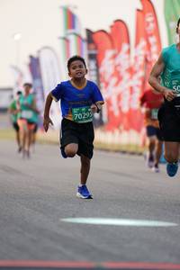 BIB: 70295
                            <button type="button" onclick="openModal(10467945)" class="btn btn-primary btn-sm float-right btn-popup" data-toggle="modal" data-target=".modal-high-quality">
                        <i class="fas fa-shopping-cart"></i> Add to Cart
                    </button>
                                            <button type="button" onclick="isThisMe(10467945, true)" class="btn btn-success btn-sm float-right btn-popup btn-isme hidden" data-toggle="tooltip" data-placement="bottom" title="นี่คือรูปของคุณใช่ไหม คลิกที่นี่เพื่อเอาเข้าอัลบั้ม">
                        <i class="fas fa-plus"></i> Add to album
                    </button>
                    <button type="button" onclick="isThisMe(10467945, false)" class="btn btn-warning btn-sm float-right btn-popup btn-isnotme hidden">
                        <i class="fas fa-ban"></i> Remove from album
                    </button>