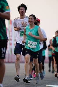 BIB: 52509
                            <button type="button" onclick="openModal(10480406)" class="btn btn-primary btn-sm float-right btn-popup" data-toggle="modal" data-target=".modal-high-quality">
                        <i class="fas fa-shopping-cart"></i> Add to Cart
                    </button>
                                            <button type="button" onclick="isThisMe(10480406, true)" class="btn btn-success btn-sm float-right btn-popup btn-isme hidden" data-toggle="tooltip" data-placement="bottom" title="นี่คือรูปของคุณใช่ไหม คลิกที่นี่เพื่อเอาเข้าอัลบั้ม">
                        <i class="fas fa-plus"></i> Add to album
                    </button>
                    <button type="button" onclick="isThisMe(10480406, false)" class="btn btn-warning btn-sm float-right btn-popup btn-isnotme hidden">
                        <i class="fas fa-ban"></i> Remove from album
                    </button>