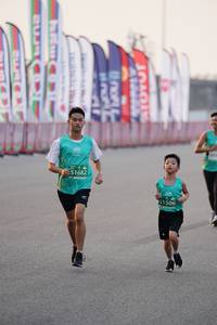 BIB: 1682, 51506
                            <button type="button" onclick="openModal(10469717)" class="btn btn-primary btn-sm float-right btn-popup" data-toggle="modal" data-target=".modal-high-quality">
                        <i class="fas fa-shopping-cart"></i> Add to Cart
                    </button>
                                            <button type="button" onclick="isThisMe(10469717, true)" class="btn btn-success btn-sm float-right btn-popup btn-isme hidden" data-toggle="tooltip" data-placement="bottom" title="นี่คือรูปของคุณใช่ไหม คลิกที่นี่เพื่อเอาเข้าอัลบั้ม">
                        <i class="fas fa-plus"></i> Add to album
                    </button>
                    <button type="button" onclick="isThisMe(10469717, false)" class="btn btn-warning btn-sm float-right btn-popup btn-isnotme hidden">
                        <i class="fas fa-ban"></i> Remove from album
                    </button>