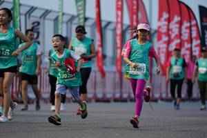 BIB: 425, 52394, 70201
                            <button type="button" onclick="openModal(10492631)" class="btn btn-primary btn-sm float-right btn-popup" data-toggle="modal" data-target=".modal-high-quality">
                        <i class="fas fa-shopping-cart"></i> Add to Cart
                    </button>
                                            <button type="button" onclick="isThisMe(10492631, true)" class="btn btn-success btn-sm float-right btn-popup btn-isme hidden" data-toggle="tooltip" data-placement="bottom" title="นี่คือรูปของคุณใช่ไหม คลิกที่นี่เพื่อเอาเข้าอัลบั้ม">
                        <i class="fas fa-plus"></i> Add to album
                    </button>
                    <button type="button" onclick="isThisMe(10492631, false)" class="btn btn-warning btn-sm float-right btn-popup btn-isnotme hidden">
                        <i class="fas fa-ban"></i> Remove from album
                    </button>