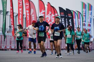 BIB: 51116, 1645
                            <button type="button" onclick="openModal(10491863)" class="btn btn-primary btn-sm float-right btn-popup" data-toggle="modal" data-target=".modal-high-quality">
                        <i class="fas fa-shopping-cart"></i> Add to Cart
                    </button>
                                            <button type="button" onclick="isThisMe(10491863, true)" class="btn btn-success btn-sm float-right btn-popup btn-isme hidden" data-toggle="tooltip" data-placement="bottom" title="นี่คือรูปของคุณใช่ไหม คลิกที่นี่เพื่อเอาเข้าอัลบั้ม">
                        <i class="fas fa-plus"></i> Add to album
                    </button>
                    <button type="button" onclick="isThisMe(10491863, false)" class="btn btn-warning btn-sm float-right btn-popup btn-isnotme hidden">
                        <i class="fas fa-ban"></i> Remove from album
                    </button>