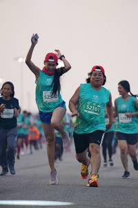 BIB: 52542, 52101, 52917, 50889
                            <button type="button" onclick="openModal(10482893)" class="btn btn-primary btn-sm float-right btn-popup" data-toggle="modal" data-target=".modal-high-quality">
                        <i class="fas fa-shopping-cart"></i> Add to Cart
                    </button>
                                            <button type="button" onclick="isThisMe(10482893, true)" class="btn btn-success btn-sm float-right btn-popup btn-isme hidden" data-toggle="tooltip" data-placement="bottom" title="นี่คือรูปของคุณใช่ไหม คลิกที่นี่เพื่อเอาเข้าอัลบั้ม">
                        <i class="fas fa-plus"></i> Add to album
                    </button>
                    <button type="button" onclick="isThisMe(10482893, false)" class="btn btn-warning btn-sm float-right btn-popup btn-isnotme hidden">
                        <i class="fas fa-ban"></i> Remove from album
                    </button>