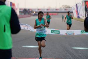 BIB: 202, 50581
                            <button type="button" onclick="openModal(10463183)" class="btn btn-primary btn-sm float-right btn-popup" data-toggle="modal" data-target=".modal-high-quality">
                        <i class="fas fa-shopping-cart"></i> Add to Cart
                    </button>
                                            <button type="button" onclick="isThisMe(10463183, true)" class="btn btn-success btn-sm float-right btn-popup btn-isme hidden" data-toggle="tooltip" data-placement="bottom" title="นี่คือรูปของคุณใช่ไหม คลิกที่นี่เพื่อเอาเข้าอัลบั้ม">
                        <i class="fas fa-plus"></i> Add to album
                    </button>
                    <button type="button" onclick="isThisMe(10463183, false)" class="btn btn-warning btn-sm float-right btn-popup btn-isnotme hidden">
                        <i class="fas fa-ban"></i> Remove from album
                    </button>