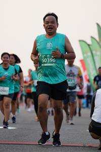 BIB: 50396, 0902
                            <button type="button" onclick="openModal(10479105)" class="btn btn-primary btn-sm float-right btn-popup" data-toggle="modal" data-target=".modal-high-quality">
                        <i class="fas fa-shopping-cart"></i> Add to Cart
                    </button>
                                            <button type="button" onclick="isThisMe(10479105, true)" class="btn btn-success btn-sm float-right btn-popup btn-isme hidden" data-toggle="tooltip" data-placement="bottom" title="นี่คือรูปของคุณใช่ไหม คลิกที่นี่เพื่อเอาเข้าอัลบั้ม">
                        <i class="fas fa-plus"></i> Add to album
                    </button>
                    <button type="button" onclick="isThisMe(10479105, false)" class="btn btn-warning btn-sm float-right btn-popup btn-isnotme hidden">
                        <i class="fas fa-ban"></i> Remove from album
                    </button>