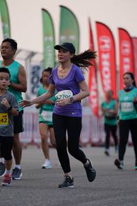 BIB: 270
                            <button type="button" onclick="openModal(10483448)" class="btn btn-primary btn-sm float-right btn-popup" data-toggle="modal" data-target=".modal-high-quality">
                        <i class="fas fa-shopping-cart"></i> Add to Cart
                    </button>
                                            <button type="button" onclick="isThisMe(10483448, true)" class="btn btn-success btn-sm float-right btn-popup btn-isme hidden" data-toggle="tooltip" data-placement="bottom" title="นี่คือรูปของคุณใช่ไหม คลิกที่นี่เพื่อเอาเข้าอัลบั้ม">
                        <i class="fas fa-plus"></i> Add to album
                    </button>
                    <button type="button" onclick="isThisMe(10483448, false)" class="btn btn-warning btn-sm float-right btn-popup btn-isnotme hidden">
                        <i class="fas fa-ban"></i> Remove from album
                    </button>