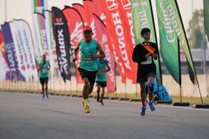 BIB: 5158
                            <button type="button" onclick="openModal(10464775)" class="btn btn-primary btn-sm float-right btn-popup" data-toggle="modal" data-target=".modal-high-quality">
                        <i class="fas fa-shopping-cart"></i> Add to Cart
                    </button>
                                            <button type="button" onclick="isThisMe(10464775, true)" class="btn btn-success btn-sm float-right btn-popup btn-isme hidden" data-toggle="tooltip" data-placement="bottom" title="นี่คือรูปของคุณใช่ไหม คลิกที่นี่เพื่อเอาเข้าอัลบั้ม">
                        <i class="fas fa-plus"></i> Add to album
                    </button>
                    <button type="button" onclick="isThisMe(10464775, false)" class="btn btn-warning btn-sm float-right btn-popup btn-isnotme hidden">
                        <i class="fas fa-ban"></i> Remove from album
                    </button>