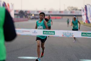 BIB: 
                            <button type="button" onclick="openModal(10463108)" class="btn btn-primary btn-sm float-right btn-popup" data-toggle="modal" data-target=".modal-high-quality">
                        <i class="fas fa-shopping-cart"></i> Add to Cart
                    </button>
                                            <button type="button" onclick="isThisMe(10463108, true)" class="btn btn-success btn-sm float-right btn-popup btn-isme hidden" data-toggle="tooltip" data-placement="bottom" title="นี่คือรูปของคุณใช่ไหม คลิกที่นี่เพื่อเอาเข้าอัลบั้ม">
                        <i class="fas fa-plus"></i> Add to album
                    </button>
                    <button type="button" onclick="isThisMe(10463108, false)" class="btn btn-warning btn-sm float-right btn-popup btn-isnotme hidden">
                        <i class="fas fa-ban"></i> Remove from album
                    </button>