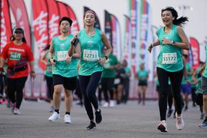 BIB: 52731, 53172, 7081, 5317, 210
                            <button type="button" onclick="openModal(10490952)" class="btn btn-primary btn-sm float-right btn-popup" data-toggle="modal" data-target=".modal-high-quality">
                        <i class="fas fa-shopping-cart"></i> Add to Cart
                    </button>
                                            <button type="button" onclick="isThisMe(10490952, true)" class="btn btn-success btn-sm float-right btn-popup btn-isme hidden" data-toggle="tooltip" data-placement="bottom" title="นี่คือรูปของคุณใช่ไหม คลิกที่นี่เพื่อเอาเข้าอัลบั้ม">
                        <i class="fas fa-plus"></i> Add to album
                    </button>
                    <button type="button" onclick="isThisMe(10490952, false)" class="btn btn-warning btn-sm float-right btn-popup btn-isnotme hidden">
                        <i class="fas fa-ban"></i> Remove from album
                    </button>