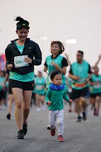 BIB: 506
                            <button type="button" onclick="openModal(10485673)" class="btn btn-primary btn-sm float-right btn-popup" data-toggle="modal" data-target=".modal-high-quality">
                        <i class="fas fa-shopping-cart"></i> Add to Cart
                    </button>
                                            <button type="button" onclick="isThisMe(10485673, true)" class="btn btn-success btn-sm float-right btn-popup btn-isme hidden" data-toggle="tooltip" data-placement="bottom" title="นี่คือรูปของคุณใช่ไหม คลิกที่นี่เพื่อเอาเข้าอัลบั้ม">
                        <i class="fas fa-plus"></i> Add to album
                    </button>
                    <button type="button" onclick="isThisMe(10485673, false)" class="btn btn-warning btn-sm float-right btn-popup btn-isnotme hidden">
                        <i class="fas fa-ban"></i> Remove from album
                    </button>