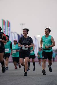 BIB: 0146, 507, 0645
                            <button type="button" onclick="openModal(10487902)" class="btn btn-primary btn-sm float-right btn-popup" data-toggle="modal" data-target=".modal-high-quality">
                        <i class="fas fa-shopping-cart"></i> Add to Cart
                    </button>
                                            <button type="button" onclick="isThisMe(10487902, true)" class="btn btn-success btn-sm float-right btn-popup btn-isme hidden" data-toggle="tooltip" data-placement="bottom" title="นี่คือรูปของคุณใช่ไหม คลิกที่นี่เพื่อเอาเข้าอัลบั้ม">
                        <i class="fas fa-plus"></i> Add to album
                    </button>
                    <button type="button" onclick="isThisMe(10487902, false)" class="btn btn-warning btn-sm float-right btn-popup btn-isnotme hidden">
                        <i class="fas fa-ban"></i> Remove from album
                    </button>
