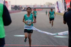 BIB: 058
                            <button type="button" onclick="openModal(10463500)" class="btn btn-primary btn-sm float-right btn-popup" data-toggle="modal" data-target=".modal-high-quality">
                        <i class="fas fa-shopping-cart"></i> Add to Cart
                    </button>
                                            <button type="button" onclick="isThisMe(10463500, true)" class="btn btn-success btn-sm float-right btn-popup btn-isme hidden" data-toggle="tooltip" data-placement="bottom" title="นี่คือรูปของคุณใช่ไหม คลิกที่นี่เพื่อเอาเข้าอัลบั้ม">
                        <i class="fas fa-plus"></i> Add to album
                    </button>
                    <button type="button" onclick="isThisMe(10463500, false)" class="btn btn-warning btn-sm float-right btn-popup btn-isnotme hidden">
                        <i class="fas fa-ban"></i> Remove from album
                    </button>