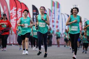 BIB: 52731, 53172, 173
                            <button type="button" onclick="openModal(10490933)" class="btn btn-primary btn-sm float-right btn-popup" data-toggle="modal" data-target=".modal-high-quality">
                        <i class="fas fa-shopping-cart"></i> Add to Cart
                    </button>
                                            <button type="button" onclick="isThisMe(10490933, true)" class="btn btn-success btn-sm float-right btn-popup btn-isme hidden" data-toggle="tooltip" data-placement="bottom" title="นี่คือรูปของคุณใช่ไหม คลิกที่นี่เพื่อเอาเข้าอัลบั้ม">
                        <i class="fas fa-plus"></i> Add to album
                    </button>
                    <button type="button" onclick="isThisMe(10490933, false)" class="btn btn-warning btn-sm float-right btn-popup btn-isnotme hidden">
                        <i class="fas fa-ban"></i> Remove from album
                    </button>