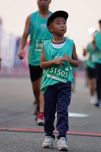 BIB: 51505
                            <button type="button" onclick="openModal(10472873)" class="btn btn-primary btn-sm float-right btn-popup" data-toggle="modal" data-target=".modal-high-quality">
                        <i class="fas fa-shopping-cart"></i> Add to Cart
                    </button>
                                            <button type="button" onclick="isThisMe(10472873, true)" class="btn btn-success btn-sm float-right btn-popup btn-isme hidden" data-toggle="tooltip" data-placement="bottom" title="นี่คือรูปของคุณใช่ไหม คลิกที่นี่เพื่อเอาเข้าอัลบั้ม">
                        <i class="fas fa-plus"></i> Add to album
                    </button>
                    <button type="button" onclick="isThisMe(10472873, false)" class="btn btn-warning btn-sm float-right btn-popup btn-isnotme hidden">
                        <i class="fas fa-ban"></i> Remove from album
                    </button>