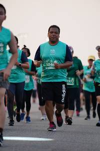 BIB: 1977, 1390
                            <button type="button" onclick="openModal(10480929)" class="btn btn-primary btn-sm float-right btn-popup" data-toggle="modal" data-target=".modal-high-quality">
                        <i class="fas fa-shopping-cart"></i> Add to Cart
                    </button>
                                            <button type="button" onclick="isThisMe(10480929, true)" class="btn btn-success btn-sm float-right btn-popup btn-isme hidden" data-toggle="tooltip" data-placement="bottom" title="นี่คือรูปของคุณใช่ไหม คลิกที่นี่เพื่อเอาเข้าอัลบั้ม">
                        <i class="fas fa-plus"></i> Add to album
                    </button>
                    <button type="button" onclick="isThisMe(10480929, false)" class="btn btn-warning btn-sm float-right btn-popup btn-isnotme hidden">
                        <i class="fas fa-ban"></i> Remove from album
                    </button>