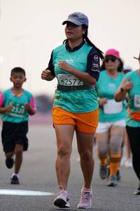 BIB: 52572, 2328
                            <button type="button" onclick="openModal(10472491)" class="btn btn-primary btn-sm float-right btn-popup" data-toggle="modal" data-target=".modal-high-quality">
                        <i class="fas fa-shopping-cart"></i> Add to Cart
                    </button>
                                            <button type="button" onclick="isThisMe(10472491, true)" class="btn btn-success btn-sm float-right btn-popup btn-isme hidden" data-toggle="tooltip" data-placement="bottom" title="นี่คือรูปของคุณใช่ไหม คลิกที่นี่เพื่อเอาเข้าอัลบั้ม">
                        <i class="fas fa-plus"></i> Add to album
                    </button>
                    <button type="button" onclick="isThisMe(10472491, false)" class="btn btn-warning btn-sm float-right btn-popup btn-isnotme hidden">
                        <i class="fas fa-ban"></i> Remove from album
                    </button>