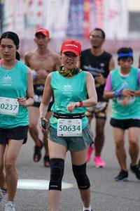 BIB: 0237, 50634
                            <button type="button" onclick="openModal(10471165)" class="btn btn-primary btn-sm float-right btn-popup" data-toggle="modal" data-target=".modal-high-quality">
                        <i class="fas fa-shopping-cart"></i> Add to Cart
                    </button>
                                            <button type="button" onclick="isThisMe(10471165, true)" class="btn btn-success btn-sm float-right btn-popup btn-isme hidden" data-toggle="tooltip" data-placement="bottom" title="นี่คือรูปของคุณใช่ไหม คลิกที่นี่เพื่อเอาเข้าอัลบั้ม">
                        <i class="fas fa-plus"></i> Add to album
                    </button>
                    <button type="button" onclick="isThisMe(10471165, false)" class="btn btn-warning btn-sm float-right btn-popup btn-isnotme hidden">
                        <i class="fas fa-ban"></i> Remove from album
                    </button>