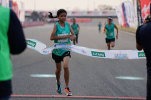 BIB: 
                            <button type="button" onclick="openModal(10463508)" class="btn btn-primary btn-sm float-right btn-popup" data-toggle="modal" data-target=".modal-high-quality">
                        <i class="fas fa-shopping-cart"></i> Add to Cart
                    </button>
                                            <button type="button" onclick="isThisMe(10463508, true)" class="btn btn-success btn-sm float-right btn-popup btn-isme hidden" data-toggle="tooltip" data-placement="bottom" title="นี่คือรูปของคุณใช่ไหม คลิกที่นี่เพื่อเอาเข้าอัลบั้ม">
                        <i class="fas fa-plus"></i> Add to album
                    </button>
                    <button type="button" onclick="isThisMe(10463508, false)" class="btn btn-warning btn-sm float-right btn-popup btn-isnotme hidden">
                        <i class="fas fa-ban"></i> Remove from album
                    </button>