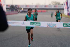 BIB: 20000000
                            <button type="button" onclick="openModal(10463088)" class="btn btn-primary btn-sm float-right btn-popup" data-toggle="modal" data-target=".modal-high-quality">
                        <i class="fas fa-shopping-cart"></i> Add to Cart
                    </button>
                                            <button type="button" onclick="isThisMe(10463088, true)" class="btn btn-success btn-sm float-right btn-popup btn-isme hidden" data-toggle="tooltip" data-placement="bottom" title="นี่คือรูปของคุณใช่ไหม คลิกที่นี่เพื่อเอาเข้าอัลบั้ม">
                        <i class="fas fa-plus"></i> Add to album
                    </button>
                    <button type="button" onclick="isThisMe(10463088, false)" class="btn btn-warning btn-sm float-right btn-popup btn-isnotme hidden">
                        <i class="fas fa-ban"></i> Remove from album
                    </button>