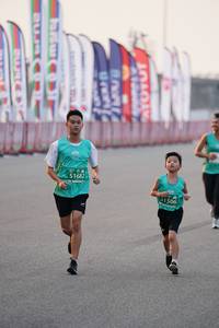 BIB: 51682, 1506
                            <button type="button" onclick="openModal(10469716)" class="btn btn-primary btn-sm float-right btn-popup" data-toggle="modal" data-target=".modal-high-quality">
                        <i class="fas fa-shopping-cart"></i> Add to Cart
                    </button>
                                            <button type="button" onclick="isThisMe(10469716, true)" class="btn btn-success btn-sm float-right btn-popup btn-isme hidden" data-toggle="tooltip" data-placement="bottom" title="นี่คือรูปของคุณใช่ไหม คลิกที่นี่เพื่อเอาเข้าอัลบั้ม">
                        <i class="fas fa-plus"></i> Add to album
                    </button>
                    <button type="button" onclick="isThisMe(10469716, false)" class="btn btn-warning btn-sm float-right btn-popup btn-isnotme hidden">
                        <i class="fas fa-ban"></i> Remove from album
                    </button>