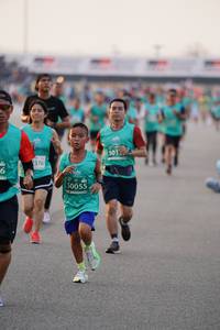 BIB: 5013, 376, 50055
                            <button type="button" onclick="openModal(10468818)" class="btn btn-primary btn-sm float-right btn-popup" data-toggle="modal" data-target=".modal-high-quality">
                        <i class="fas fa-shopping-cart"></i> Add to Cart
                    </button>
                                            <button type="button" onclick="isThisMe(10468818, true)" class="btn btn-success btn-sm float-right btn-popup btn-isme hidden" data-toggle="tooltip" data-placement="bottom" title="นี่คือรูปของคุณใช่ไหม คลิกที่นี่เพื่อเอาเข้าอัลบั้ม">
                        <i class="fas fa-plus"></i> Add to album
                    </button>
                    <button type="button" onclick="isThisMe(10468818, false)" class="btn btn-warning btn-sm float-right btn-popup btn-isnotme hidden">
                        <i class="fas fa-ban"></i> Remove from album
                    </button>