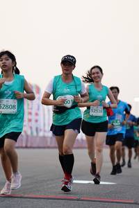 BIB: 001, 52808, 52538
                            <button type="button" onclick="openModal(10478296)" class="btn btn-primary btn-sm float-right btn-popup" data-toggle="modal" data-target=".modal-high-quality">
                        <i class="fas fa-shopping-cart"></i> Add to Cart
                    </button>
                                            <button type="button" onclick="isThisMe(10478296, true)" class="btn btn-success btn-sm float-right btn-popup btn-isme hidden" data-toggle="tooltip" data-placement="bottom" title="นี่คือรูปของคุณใช่ไหม คลิกที่นี่เพื่อเอาเข้าอัลบั้ม">
                        <i class="fas fa-plus"></i> Add to album
                    </button>
                    <button type="button" onclick="isThisMe(10478296, false)" class="btn btn-warning btn-sm float-right btn-popup btn-isnotme hidden">
                        <i class="fas fa-ban"></i> Remove from album
                    </button>