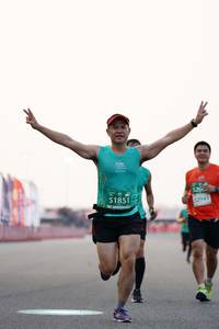 BIB: 5200, 51851, 2941
                            <button type="button" onclick="openModal(10465599)" class="btn btn-primary btn-sm float-right btn-popup" data-toggle="modal" data-target=".modal-high-quality">
                        <i class="fas fa-shopping-cart"></i> Add to Cart
                    </button>
                                            <button type="button" onclick="isThisMe(10465599, true)" class="btn btn-success btn-sm float-right btn-popup btn-isme hidden" data-toggle="tooltip" data-placement="bottom" title="นี่คือรูปของคุณใช่ไหม คลิกที่นี่เพื่อเอาเข้าอัลบั้ม">
                        <i class="fas fa-plus"></i> Add to album
                    </button>
                    <button type="button" onclick="isThisMe(10465599, false)" class="btn btn-warning btn-sm float-right btn-popup btn-isnotme hidden">
                        <i class="fas fa-ban"></i> Remove from album
                    </button>