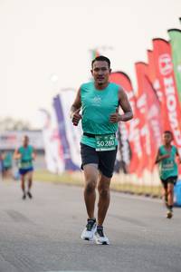 BIB: 50280
                            <button type="button" onclick="openModal(10466085)" class="btn btn-primary btn-sm float-right btn-popup" data-toggle="modal" data-target=".modal-high-quality">
                        <i class="fas fa-shopping-cart"></i> Add to Cart
                    </button>
                                            <button type="button" onclick="isThisMe(10466085, true)" class="btn btn-success btn-sm float-right btn-popup btn-isme hidden" data-toggle="tooltip" data-placement="bottom" title="นี่คือรูปของคุณใช่ไหม คลิกที่นี่เพื่อเอาเข้าอัลบั้ม">
                        <i class="fas fa-plus"></i> Add to album
                    </button>
                    <button type="button" onclick="isThisMe(10466085, false)" class="btn btn-warning btn-sm float-right btn-popup btn-isnotme hidden">
                        <i class="fas fa-ban"></i> Remove from album
                    </button>