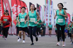 BIB: 53172, 52731, 53173, 70811
                            <button type="button" onclick="openModal(10490946)" class="btn btn-primary btn-sm float-right btn-popup" data-toggle="modal" data-target=".modal-high-quality">
                        <i class="fas fa-shopping-cart"></i> Add to Cart
                    </button>
                                            <button type="button" onclick="isThisMe(10490946, true)" class="btn btn-success btn-sm float-right btn-popup btn-isme hidden" data-toggle="tooltip" data-placement="bottom" title="นี่คือรูปของคุณใช่ไหม คลิกที่นี่เพื่อเอาเข้าอัลบั้ม">
                        <i class="fas fa-plus"></i> Add to album
                    </button>
                    <button type="button" onclick="isThisMe(10490946, false)" class="btn btn-warning btn-sm float-right btn-popup btn-isnotme hidden">
                        <i class="fas fa-ban"></i> Remove from album
                    </button>