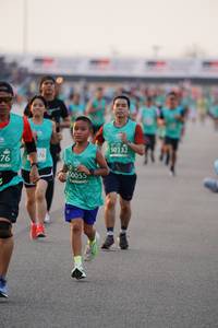 BIB: 0055
                            <button type="button" onclick="openModal(10468780)" class="btn btn-primary btn-sm float-right btn-popup" data-toggle="modal" data-target=".modal-high-quality">
                        <i class="fas fa-shopping-cart"></i> Add to Cart
                    </button>
                                            <button type="button" onclick="isThisMe(10468780, true)" class="btn btn-success btn-sm float-right btn-popup btn-isme hidden" data-toggle="tooltip" data-placement="bottom" title="นี่คือรูปของคุณใช่ไหม คลิกที่นี่เพื่อเอาเข้าอัลบั้ม">
                        <i class="fas fa-plus"></i> Add to album
                    </button>
                    <button type="button" onclick="isThisMe(10468780, false)" class="btn btn-warning btn-sm float-right btn-popup btn-isnotme hidden">
                        <i class="fas fa-ban"></i> Remove from album
                    </button>