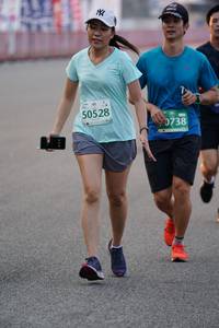 BIB: 50528, 0738
                            <button type="button" onclick="openModal(10468708)" class="btn btn-primary btn-sm float-right btn-popup" data-toggle="modal" data-target=".modal-high-quality">
                        <i class="fas fa-shopping-cart"></i> Add to Cart
                    </button>
                                            <button type="button" onclick="isThisMe(10468708, true)" class="btn btn-success btn-sm float-right btn-popup btn-isme hidden" data-toggle="tooltip" data-placement="bottom" title="นี่คือรูปของคุณใช่ไหม คลิกที่นี่เพื่อเอาเข้าอัลบั้ม">
                        <i class="fas fa-plus"></i> Add to album
                    </button>
                    <button type="button" onclick="isThisMe(10468708, false)" class="btn btn-warning btn-sm float-right btn-popup btn-isnotme hidden">
                        <i class="fas fa-ban"></i> Remove from album
                    </button>