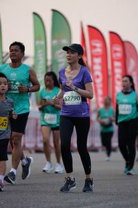 BIB: 800, 52790
                            <button type="button" onclick="openModal(10483446)" class="btn btn-primary btn-sm float-right btn-popup" data-toggle="modal" data-target=".modal-high-quality">
                        <i class="fas fa-shopping-cart"></i> Add to Cart
                    </button>
                                            <button type="button" onclick="isThisMe(10483446, true)" class="btn btn-success btn-sm float-right btn-popup btn-isme hidden" data-toggle="tooltip" data-placement="bottom" title="นี่คือรูปของคุณใช่ไหม คลิกที่นี่เพื่อเอาเข้าอัลบั้ม">
                        <i class="fas fa-plus"></i> Add to album
                    </button>
                    <button type="button" onclick="isThisMe(10483446, false)" class="btn btn-warning btn-sm float-right btn-popup btn-isnotme hidden">
                        <i class="fas fa-ban"></i> Remove from album
                    </button>