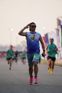 BIB: 031
                            <button type="button" onclick="openModal(10466292)" class="btn btn-primary btn-sm float-right btn-popup" data-toggle="modal" data-target=".modal-high-quality">
                        <i class="fas fa-shopping-cart"></i> Add to Cart
                    </button>
                                            <button type="button" onclick="isThisMe(10466292, true)" class="btn btn-success btn-sm float-right btn-popup btn-isme hidden" data-toggle="tooltip" data-placement="bottom" title="นี่คือรูปของคุณใช่ไหม คลิกที่นี่เพื่อเอาเข้าอัลบั้ม">
                        <i class="fas fa-plus"></i> Add to album
                    </button>
                    <button type="button" onclick="isThisMe(10466292, false)" class="btn btn-warning btn-sm float-right btn-popup btn-isnotme hidden">
                        <i class="fas fa-ban"></i> Remove from album
                    </button>