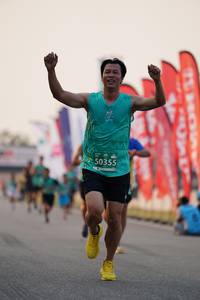 BIB: 50355
                            <button type="button" onclick="openModal(10466368)" class="btn btn-primary btn-sm float-right btn-popup" data-toggle="modal" data-target=".modal-high-quality">
                        <i class="fas fa-shopping-cart"></i> Add to Cart
                    </button>
                                            <button type="button" onclick="isThisMe(10466368, true)" class="btn btn-success btn-sm float-right btn-popup btn-isme hidden" data-toggle="tooltip" data-placement="bottom" title="นี่คือรูปของคุณใช่ไหม คลิกที่นี่เพื่อเอาเข้าอัลบั้ม">
                        <i class="fas fa-plus"></i> Add to album
                    </button>
                    <button type="button" onclick="isThisMe(10466368, false)" class="btn btn-warning btn-sm float-right btn-popup btn-isnotme hidden">
                        <i class="fas fa-ban"></i> Remove from album
                    </button>