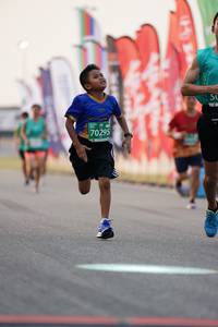 BIB: 70295
                            <button type="button" onclick="openModal(10467943)" class="btn btn-primary btn-sm float-right btn-popup" data-toggle="modal" data-target=".modal-high-quality">
                        <i class="fas fa-shopping-cart"></i> Add to Cart
                    </button>
                                            <button type="button" onclick="isThisMe(10467943, true)" class="btn btn-success btn-sm float-right btn-popup btn-isme hidden" data-toggle="tooltip" data-placement="bottom" title="นี่คือรูปของคุณใช่ไหม คลิกที่นี่เพื่อเอาเข้าอัลบั้ม">
                        <i class="fas fa-plus"></i> Add to album
                    </button>
                    <button type="button" onclick="isThisMe(10467943, false)" class="btn btn-warning btn-sm float-right btn-popup btn-isnotme hidden">
                        <i class="fas fa-ban"></i> Remove from album
                    </button>