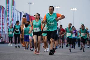 BIB: 50416, 08056, 50523, 5220
                            <button type="button" onclick="openModal(10492029)" class="btn btn-primary btn-sm float-right btn-popup" data-toggle="modal" data-target=".modal-high-quality">
                        <i class="fas fa-shopping-cart"></i> Add to Cart
                    </button>
                                            <button type="button" onclick="isThisMe(10492029, true)" class="btn btn-success btn-sm float-right btn-popup btn-isme hidden" data-toggle="tooltip" data-placement="bottom" title="นี่คือรูปของคุณใช่ไหม คลิกที่นี่เพื่อเอาเข้าอัลบั้ม">
                        <i class="fas fa-plus"></i> Add to album
                    </button>
                    <button type="button" onclick="isThisMe(10492029, false)" class="btn btn-warning btn-sm float-right btn-popup btn-isnotme hidden">
                        <i class="fas fa-ban"></i> Remove from album
                    </button>