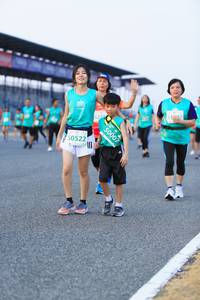 BIB: 50522, 50007
                            <button type="button" onclick="openModal(10490349)" class="btn btn-primary btn-sm float-right btn-popup" data-toggle="modal" data-target=".modal-high-quality">
                        <i class="fas fa-shopping-cart"></i> Add to Cart
                    </button>
                                            <button type="button" onclick="isThisMe(10490349, true)" class="btn btn-success btn-sm float-right btn-popup btn-isme hidden" data-toggle="tooltip" data-placement="bottom" title="นี่คือรูปของคุณใช่ไหม คลิกที่นี่เพื่อเอาเข้าอัลบั้ม">
                        <i class="fas fa-plus"></i> Add to album
                    </button>
                    <button type="button" onclick="isThisMe(10490349, false)" class="btn btn-warning btn-sm float-right btn-popup btn-isnotme hidden">
                        <i class="fas fa-ban"></i> Remove from album
                    </button>