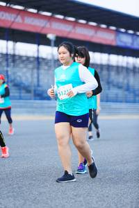 BIB: 5121
                            <button type="button" onclick="openModal(10495726)" class="btn btn-primary btn-sm float-right btn-popup" data-toggle="modal" data-target=".modal-high-quality">
                        <i class="fas fa-shopping-cart"></i> Add to Cart
                    </button>
                                            <button type="button" onclick="isThisMe(10495726, true)" class="btn btn-success btn-sm float-right btn-popup btn-isme hidden" data-toggle="tooltip" data-placement="bottom" title="นี่คือรูปของคุณใช่ไหม คลิกที่นี่เพื่อเอาเข้าอัลบั้ม">
                        <i class="fas fa-plus"></i> Add to album
                    </button>
                    <button type="button" onclick="isThisMe(10495726, false)" class="btn btn-warning btn-sm float-right btn-popup btn-isnotme hidden">
                        <i class="fas fa-ban"></i> Remove from album
                    </button>