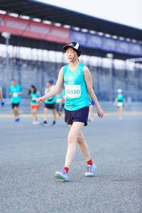 BIB: 50550
                            <button type="button" onclick="openModal(10488767)" class="btn btn-primary btn-sm float-right btn-popup" data-toggle="modal" data-target=".modal-high-quality">
                        <i class="fas fa-shopping-cart"></i> Add to Cart
                    </button>
                                            <button type="button" onclick="isThisMe(10488767, true)" class="btn btn-success btn-sm float-right btn-popup btn-isme hidden" data-toggle="tooltip" data-placement="bottom" title="นี่คือรูปของคุณใช่ไหม คลิกที่นี่เพื่อเอาเข้าอัลบั้ม">
                        <i class="fas fa-plus"></i> Add to album
                    </button>
                    <button type="button" onclick="isThisMe(10488767, false)" class="btn btn-warning btn-sm float-right btn-popup btn-isnotme hidden">
                        <i class="fas fa-ban"></i> Remove from album
                    </button>