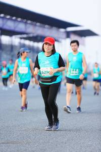 BIB: 529
                            <button type="button" onclick="openModal(10484517)" class="btn btn-primary btn-sm float-right btn-popup" data-toggle="modal" data-target=".modal-high-quality">
                        <i class="fas fa-shopping-cart"></i> Add to Cart
                    </button>
                                            <button type="button" onclick="isThisMe(10484517, true)" class="btn btn-success btn-sm float-right btn-popup btn-isme hidden" data-toggle="tooltip" data-placement="bottom" title="นี่คือรูปของคุณใช่ไหม คลิกที่นี่เพื่อเอาเข้าอัลบั้ม">
                        <i class="fas fa-plus"></i> Add to album
                    </button>
                    <button type="button" onclick="isThisMe(10484517, false)" class="btn btn-warning btn-sm float-right btn-popup btn-isnotme hidden">
                        <i class="fas fa-ban"></i> Remove from album
                    </button>