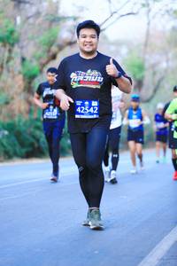 BIB: 42542
                            <button type="button" onclick="openModal(12146614)" class="btn btn-primary btn-sm float-right btn-popup" data-toggle="modal" data-target=".modal-high-quality">
                        <i class="fas fa-shopping-cart"></i> Add to Cart
                    </button>
                                            <button type="button" onclick="isThisMe(12146614, true)" class="btn btn-success btn-sm float-right btn-popup btn-isme hidden" data-toggle="tooltip" data-placement="bottom" title="นี่คือรูปของคุณใช่ไหม คลิกที่นี่เพื่อเอาเข้าอัลบั้ม">
                        <i class="fas fa-plus"></i> Add to album
                    </button>
                    <button type="button" onclick="isThisMe(12146614, false)" class="btn btn-warning btn-sm float-right btn-popup btn-isnotme hidden">
                        <i class="fas fa-ban"></i> Remove from album
                    </button>