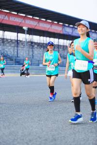 BIB: 536, 51320
                            <button type="button" onclick="openModal(10489038)" class="btn btn-primary btn-sm float-right btn-popup" data-toggle="modal" data-target=".modal-high-quality">
                        <i class="fas fa-shopping-cart"></i> Add to Cart
                    </button>
                                            <button type="button" onclick="isThisMe(10489038, true)" class="btn btn-success btn-sm float-right btn-popup btn-isme hidden" data-toggle="tooltip" data-placement="bottom" title="นี่คือรูปของคุณใช่ไหม คลิกที่นี่เพื่อเอาเข้าอัลบั้ม">
                        <i class="fas fa-plus"></i> Add to album
                    </button>
                    <button type="button" onclick="isThisMe(10489038, false)" class="btn btn-warning btn-sm float-right btn-popup btn-isnotme hidden">
                        <i class="fas fa-ban"></i> Remove from album
                    </button>